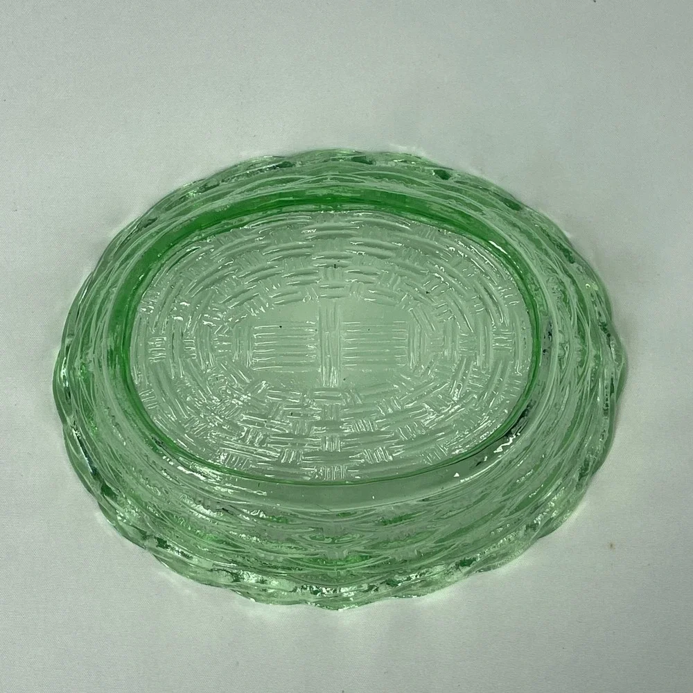 VTG LG Wright Green Glass Hen on Nest Split Tail Turned Head 6.5 Candy Dish